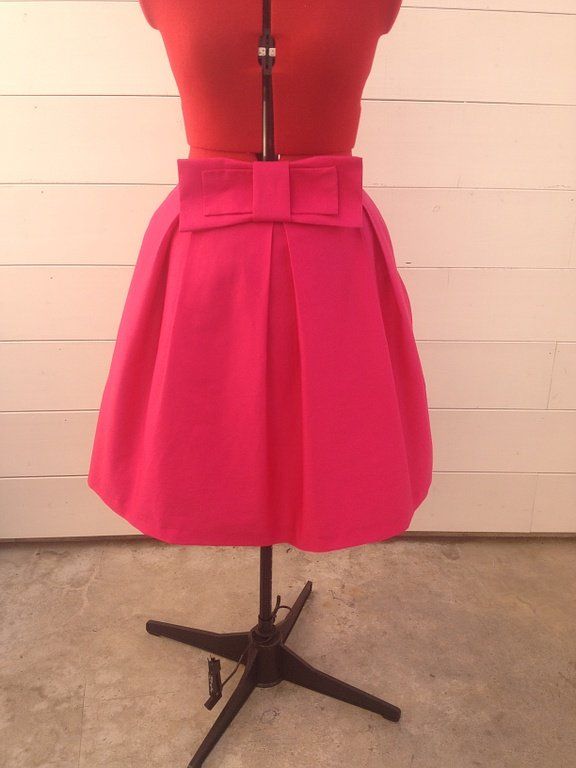 Création d'une jupe fuchsia