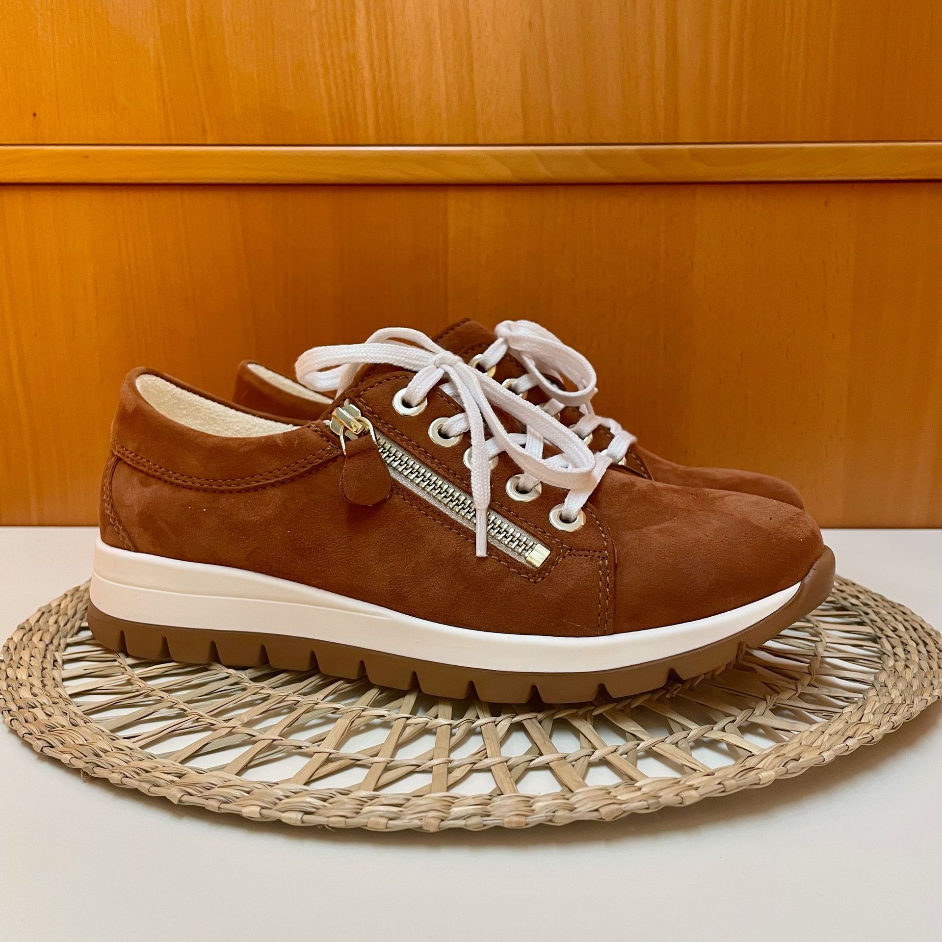 La Maison du Pied Sàrl