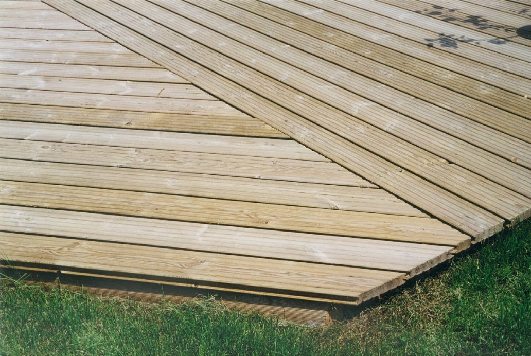 Holz - Gabrielli Gartengestaltung & -unterhalt - Münchenstein