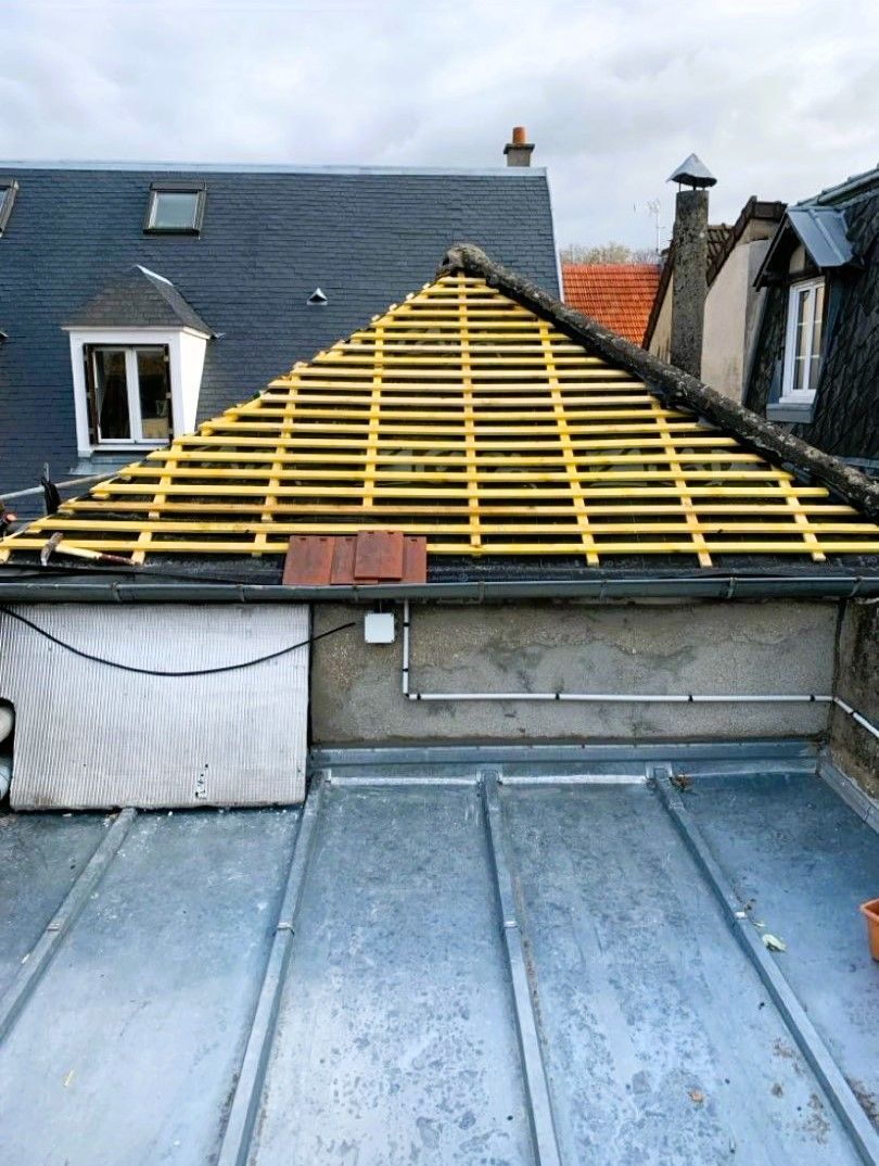 Photo client d’un toit avec une charpente