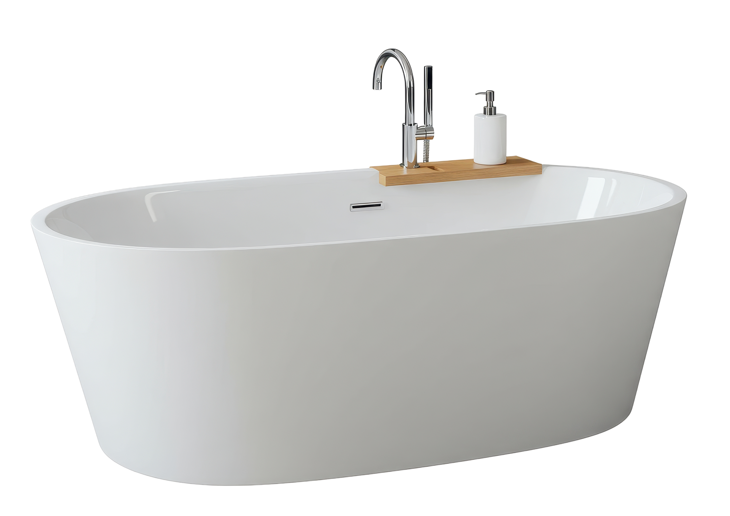 Baignoire îlot blanche de forme ovale avec robinet argenté, plateau en bois et distributeur de savon.