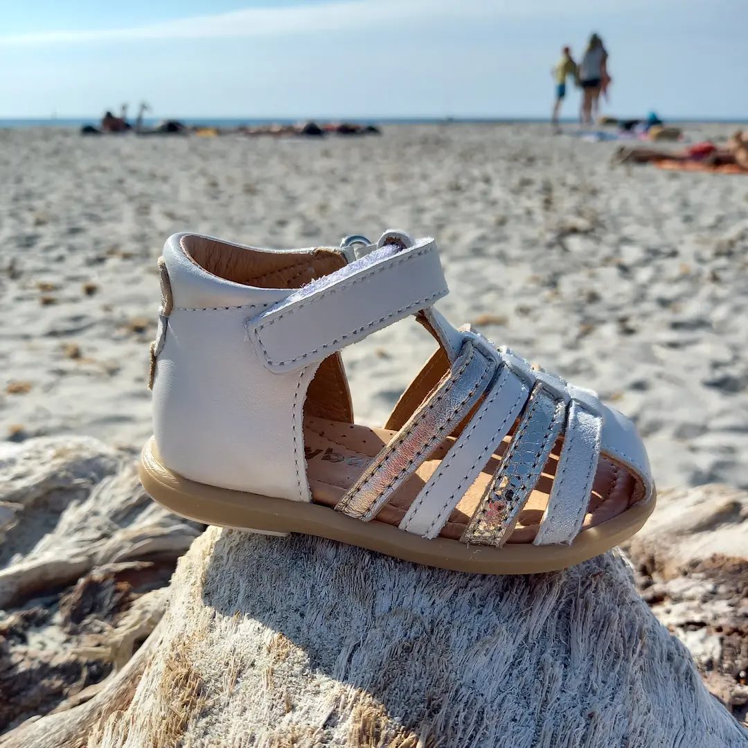 Chaussures d'été fille