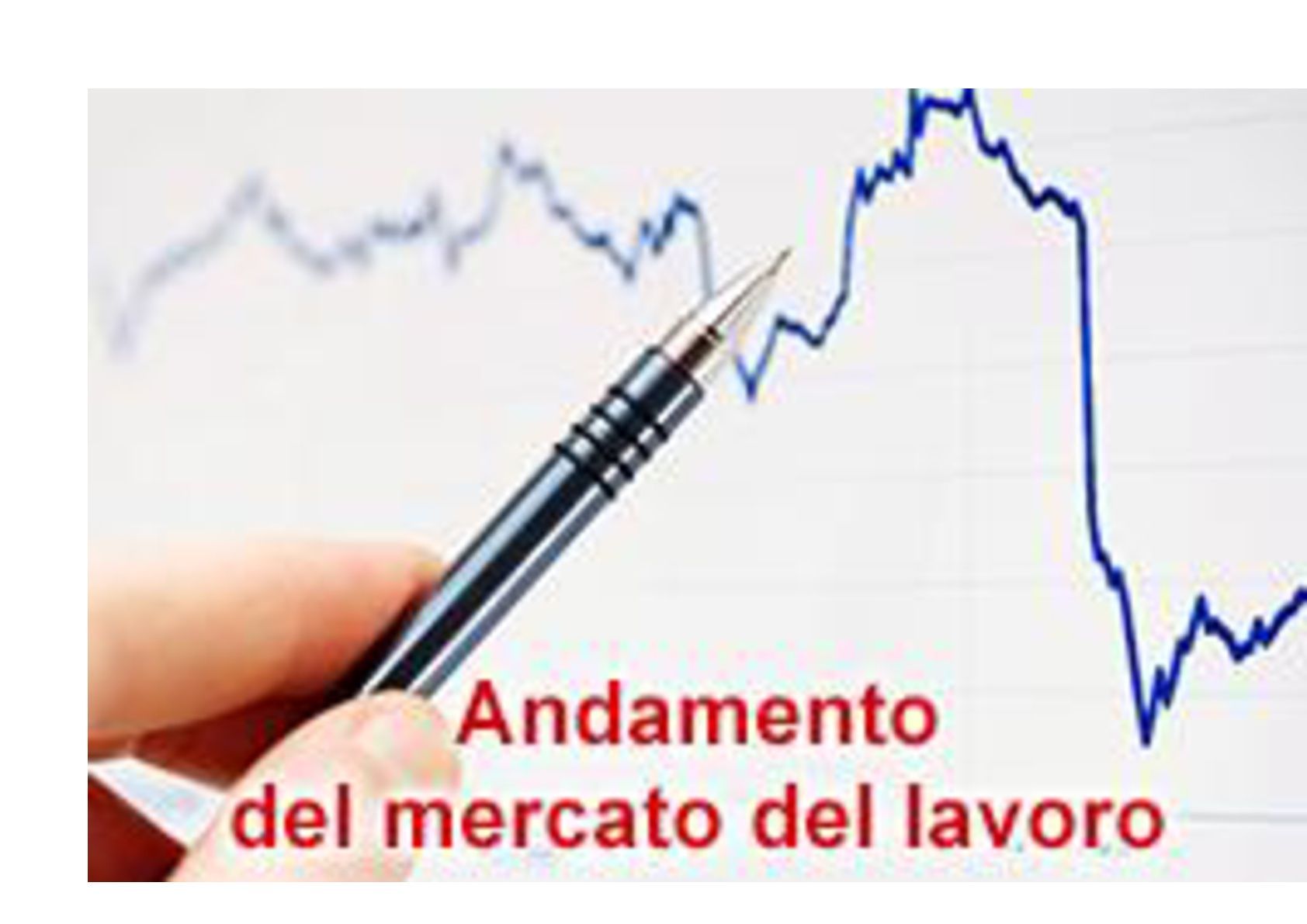 Una persona tiene una penna davanti a un grafico.