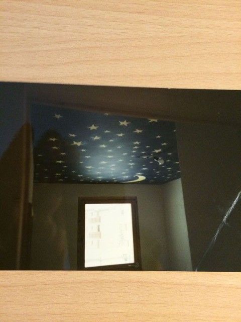 Zimmerdecke, die von Marcello Del Curto gestaltet wurde