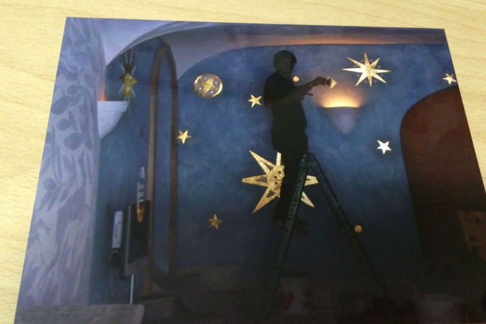 Glasverkleidung, die von Marcello Del Curto gestaltet wurde