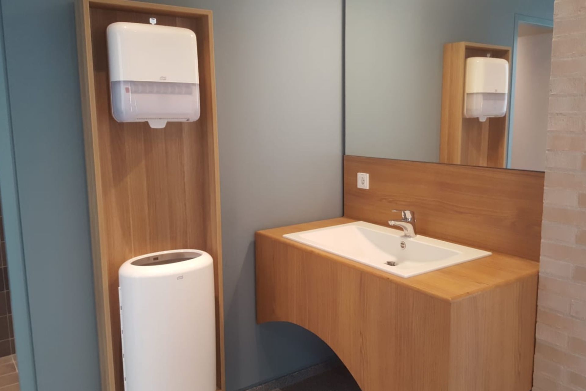 individuelle Badmöbel aus Holz