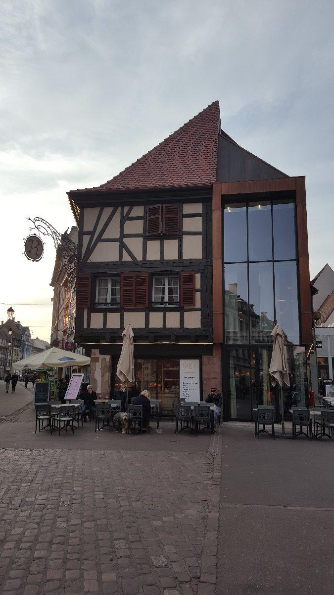 Extension et réhabilitation d'un commerce,  COLMAR