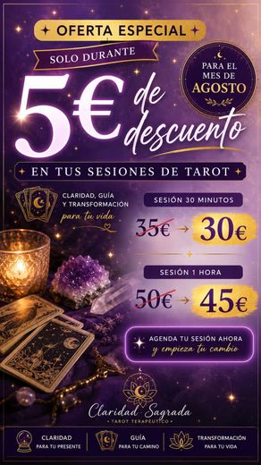 Cartel de lectura de tarot en morado y dorado: 5€ de descuento, válido en agosto, con precios reducidos a 30€ y 45€.