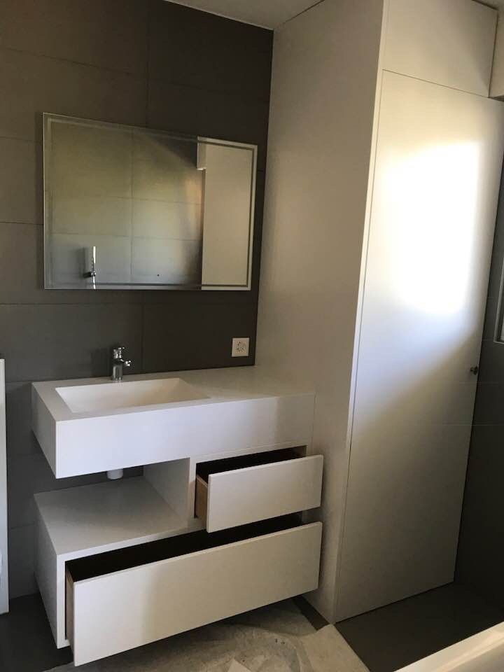 Menuiserie Oliveira - meubles de salle de bain sur mesure