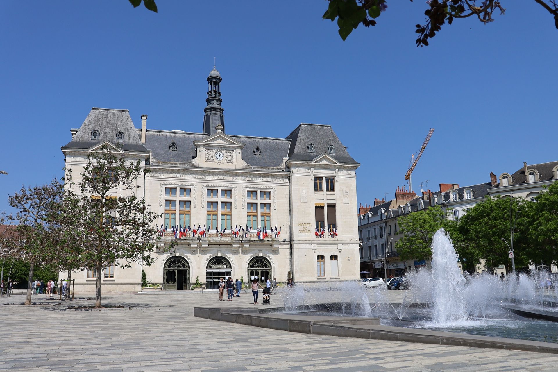 Hôtel de ville de Montluçon.