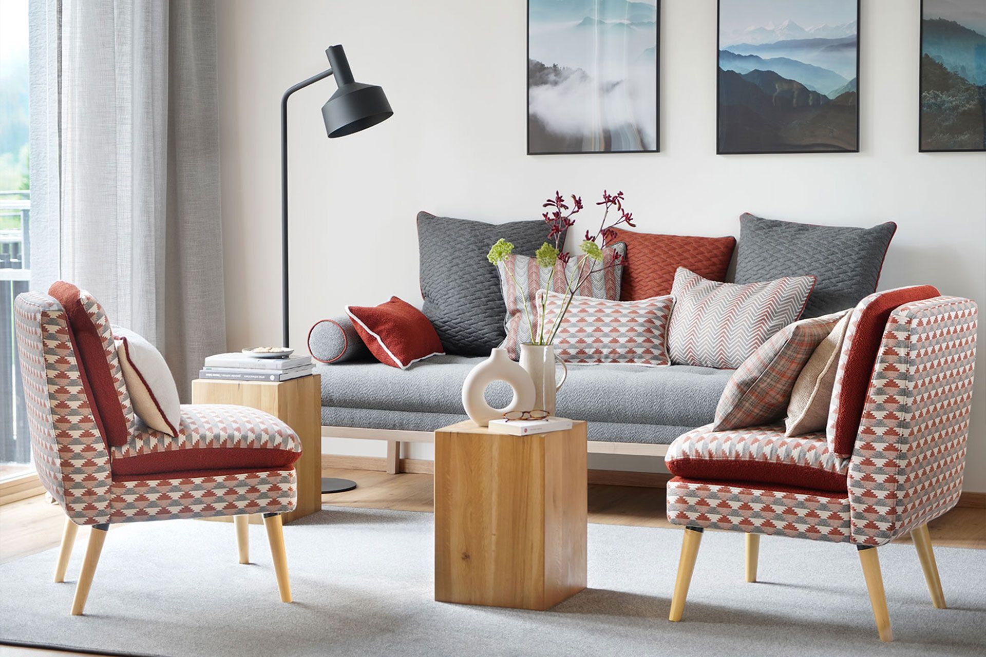 Raumausstattung Sofa im Wohnzimmer
