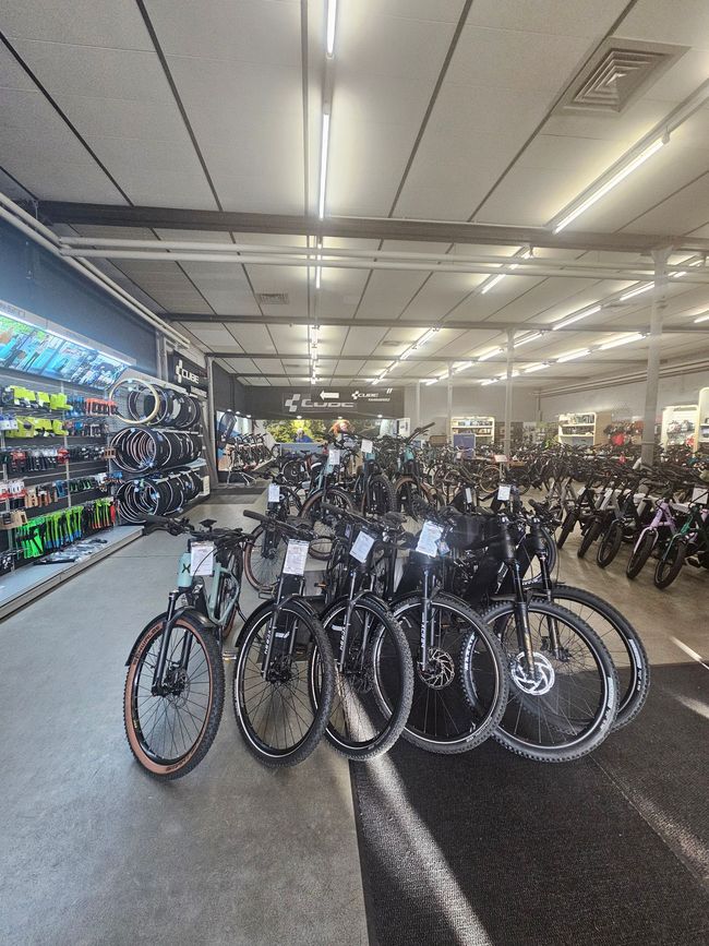 Zweirad Wingerath Willich-Anrath Laden Fahrrad Zweiräder