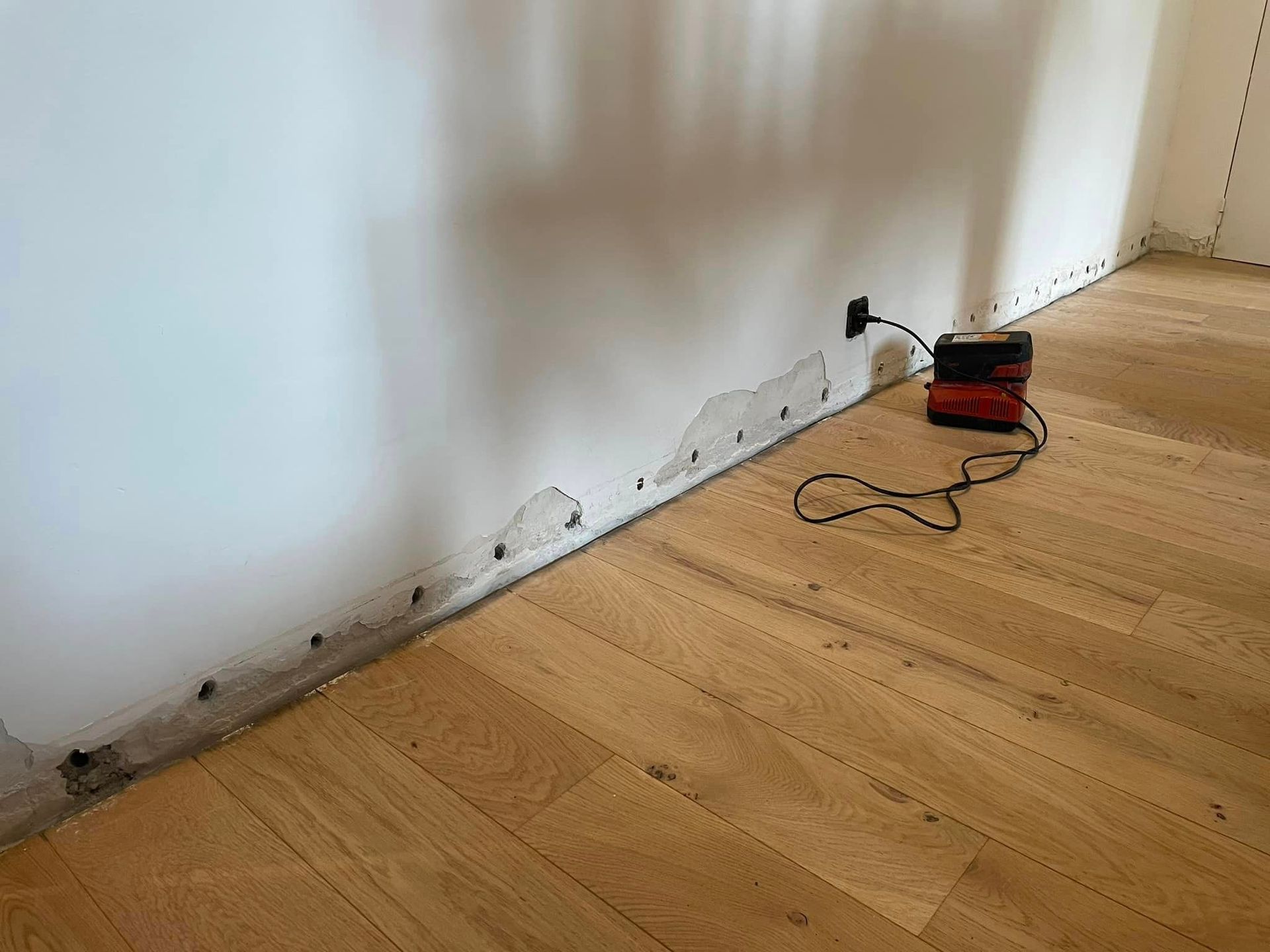 Murs d'une maison asséchés par l'entreprise Sec & Étanche