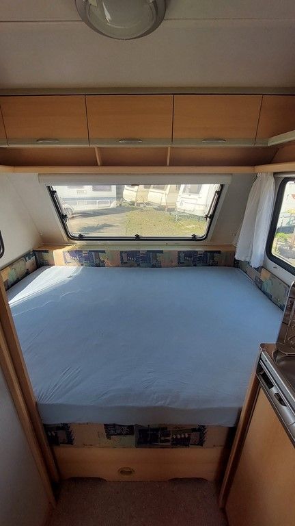 Knaus Eifelland Holiday - lit