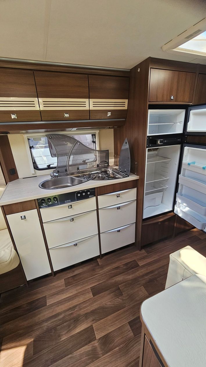 Dethleffs Beduin VIP avec store et Mover