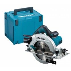 Una sega circolare Makita è in una custodia blu.
