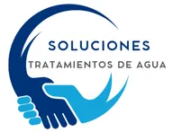 Logo azul de Soluciones Tratamientos de Agua con manos y gota de agua