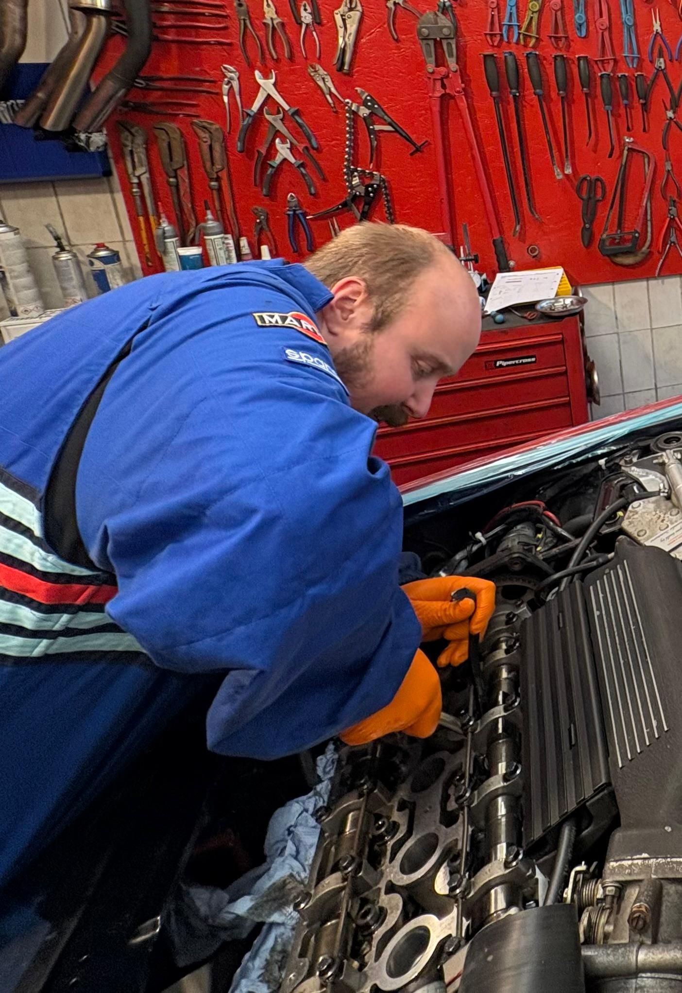 Ventil-Einstellarbeiten