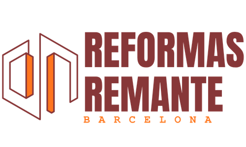 Logotipo de Reformas Remante Barcelona en granate y naranja con icono geométrico de edificio.