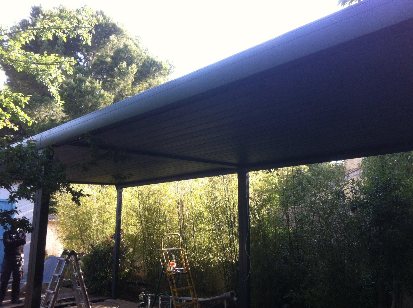 Pergola extérieure noire