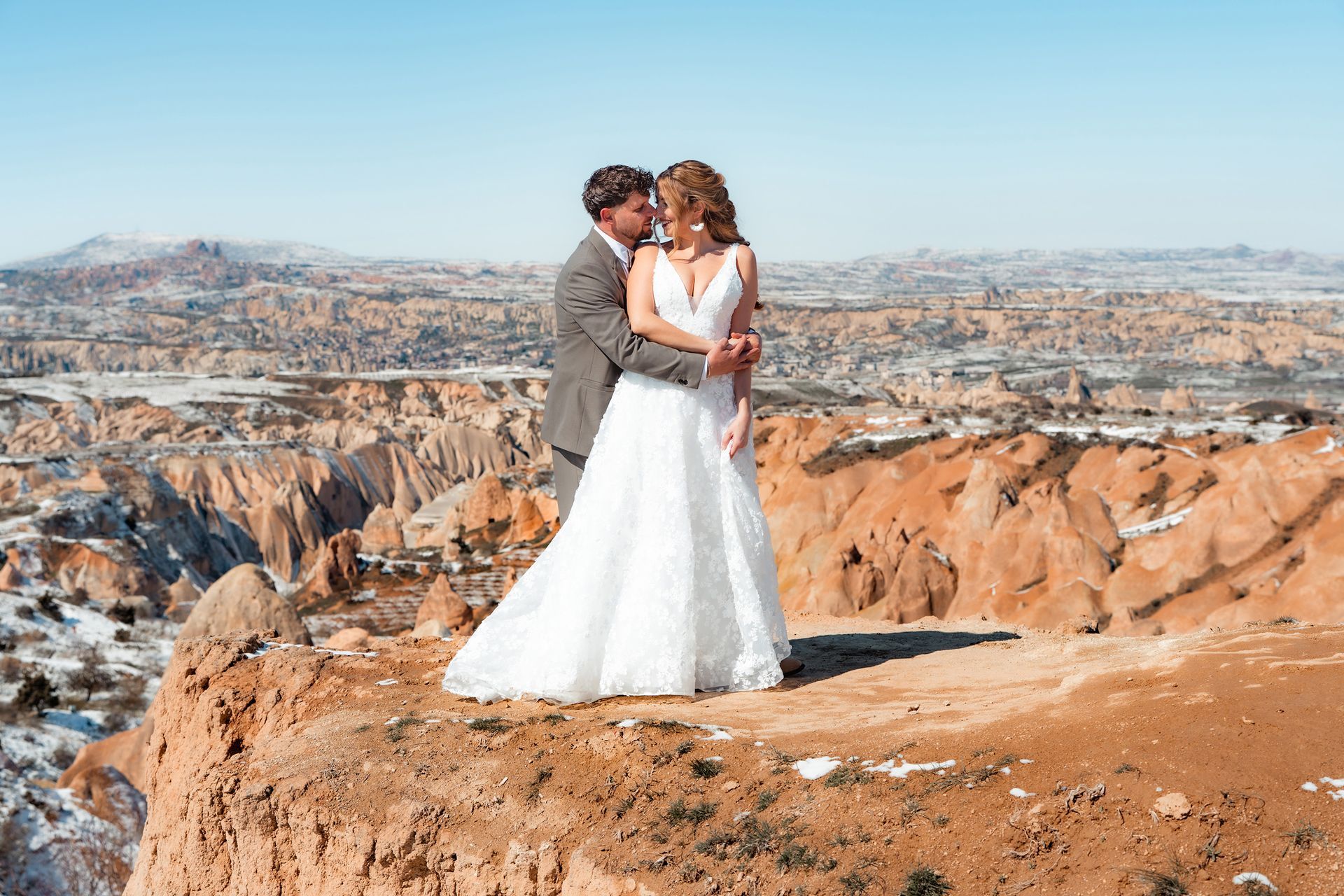 Destination Wedding: Brautpaarshooting im Valley von Kappadokien
