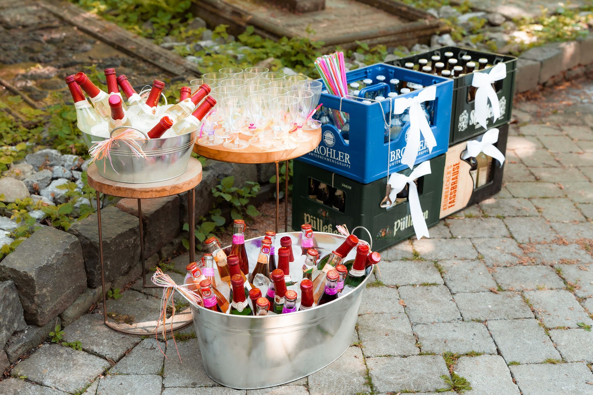 Sektempfang mit gekühlten Drinks bei der Hochzeit in Dortmund Tyde