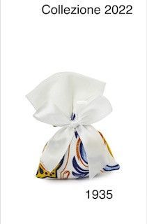 Luana's Bomboniere
