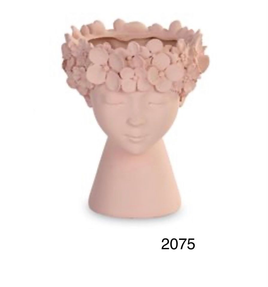 Luana's Bomboniere