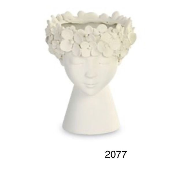 Luana's Bomboniere