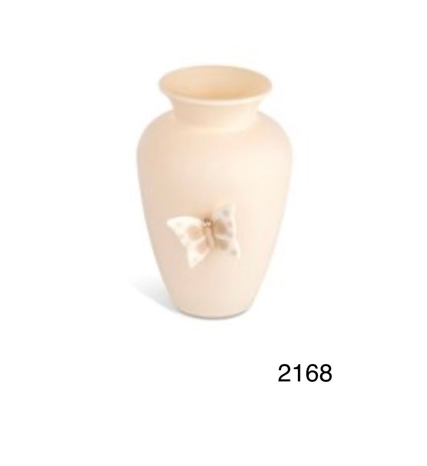 Luana's Bomboniere
