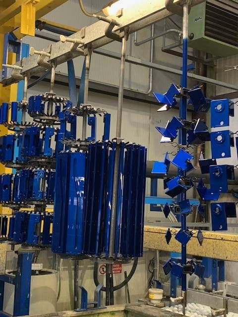 componenti in alluminio anodizzato