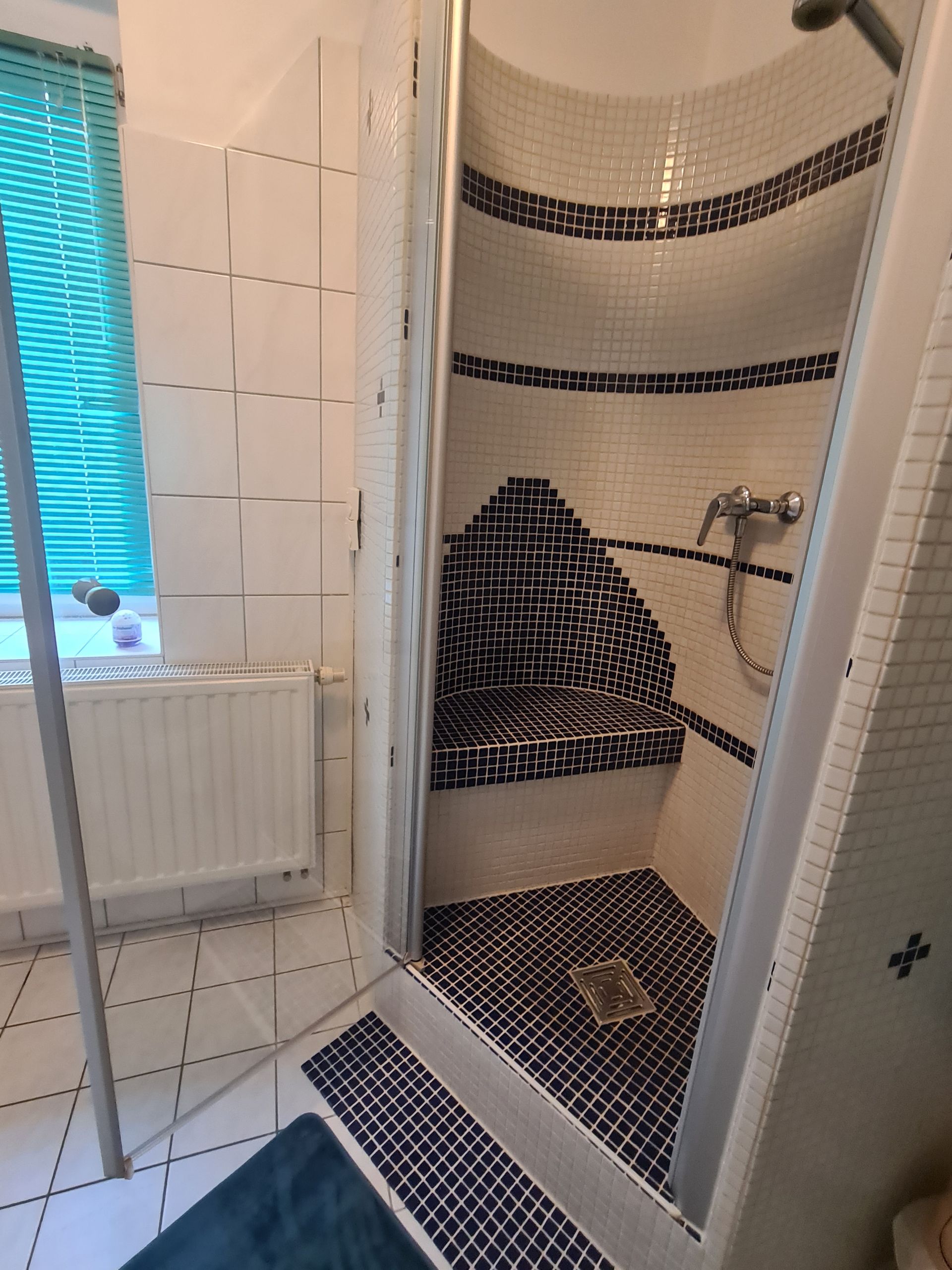 Badezimmer der Pension des Ristorante Pizzeria Pension Damiano