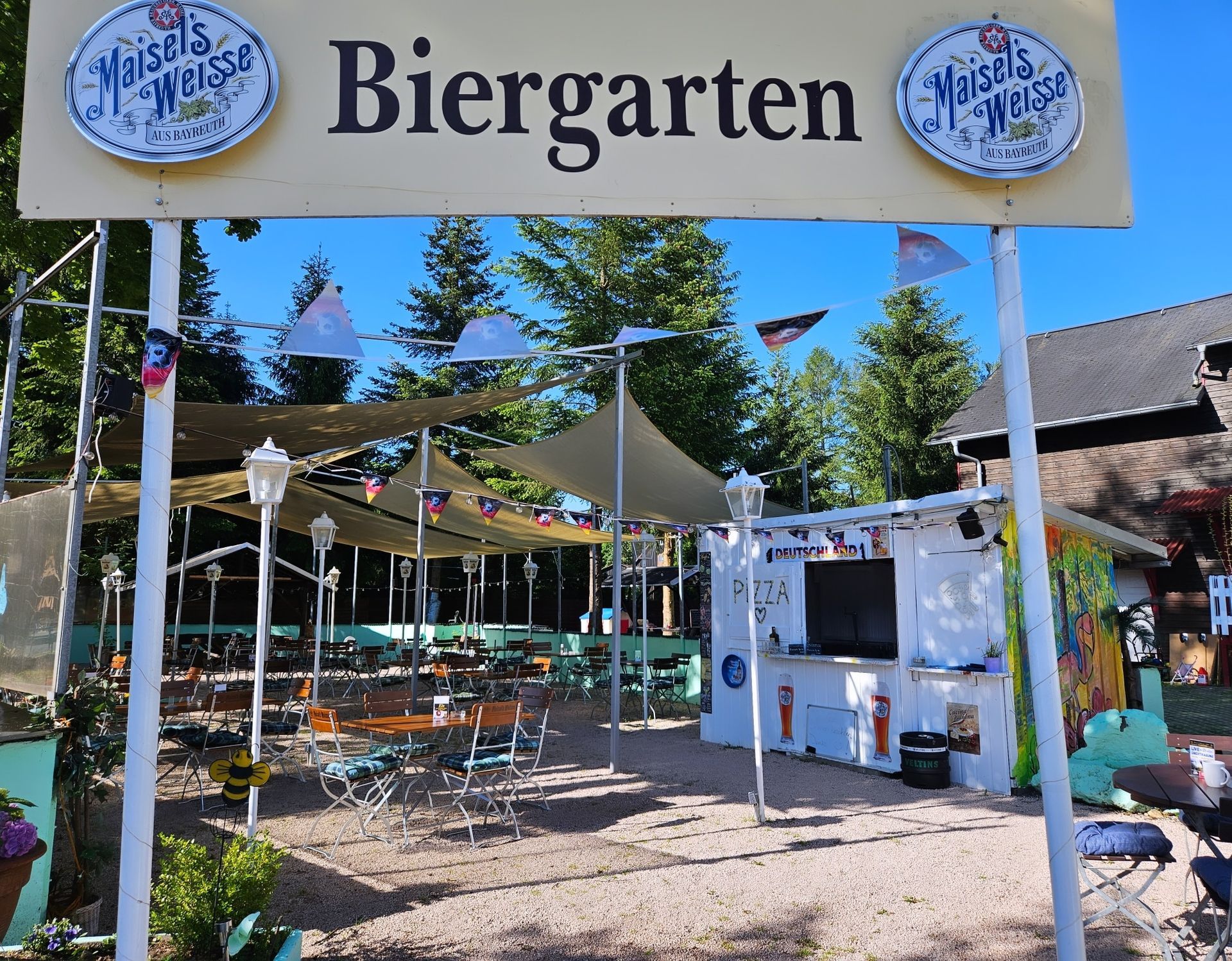 Biergarten des Ristorante Pizzeria Pension Damiano
