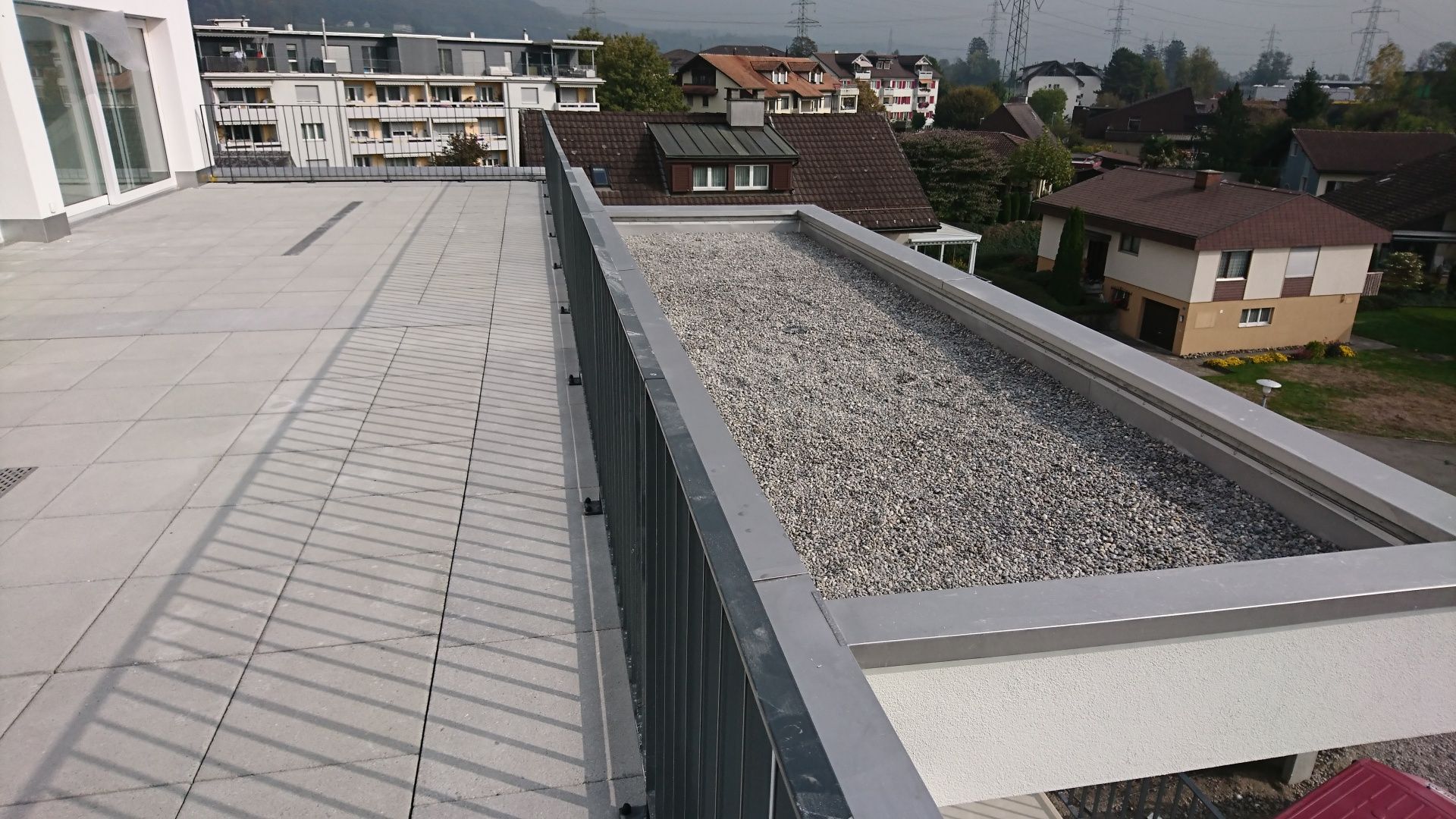 Nutz- und Schitzschichten auf Flachdächern - Neuhaus Dach GmbH 1