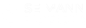 Wei&szlig;es Logo mit dem stilisierten Text &bdquo;SILVANN&ldquo; in einer eleganten, modernen Schriftart.