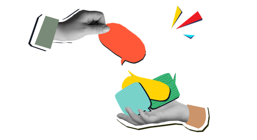 Des mains échangent des pièces de puzzle colorées sur fond blanc.