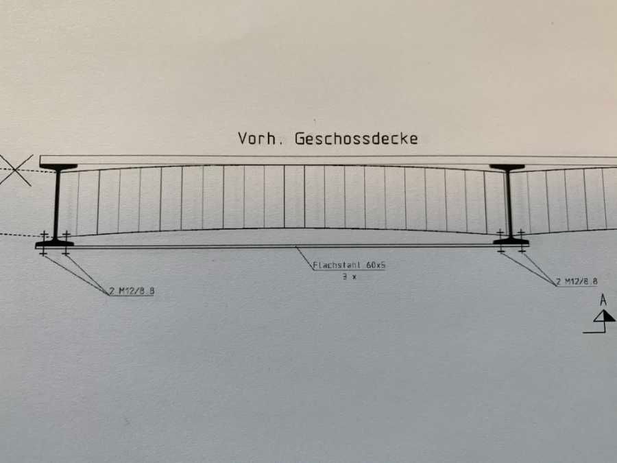 Erstellen eines Deckendurchbruches im 4. OG einer bewohnten Wohnung