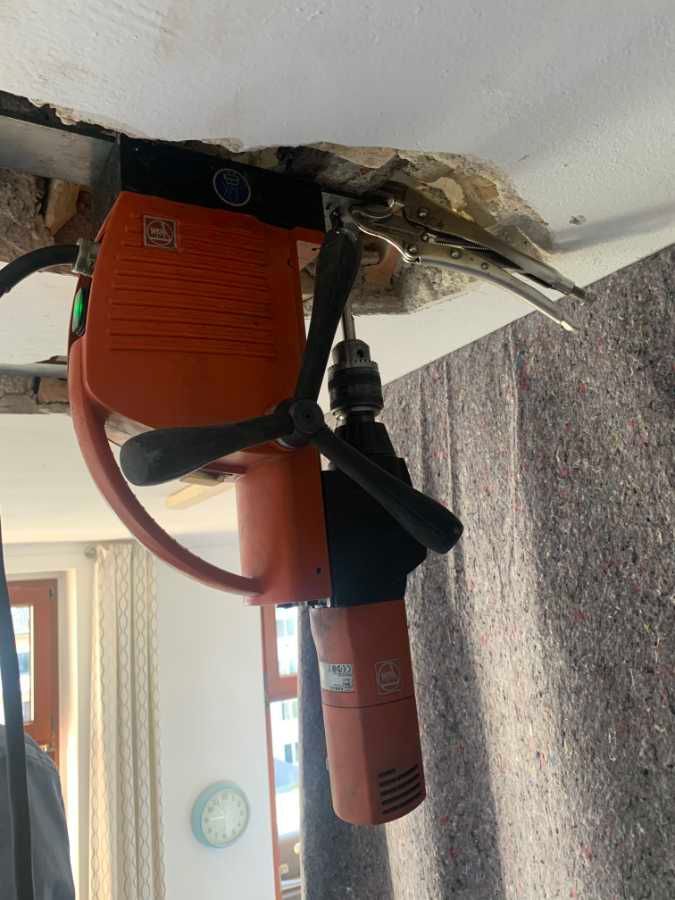 Erstellen eines Deckendurchbruches im 4. OG einer bewohnten Wohnung