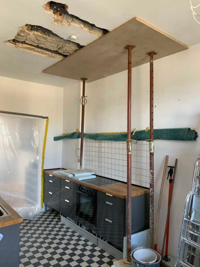 Erstellen eines Deckendurchbruches im 4. OG einer bewohnten Wohnung