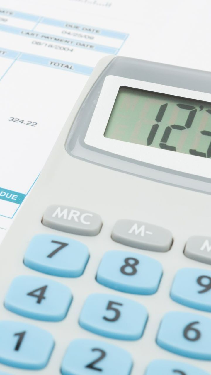 Calculatrice et feuille de papier