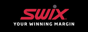 Rotes „Swix“-Logo mit dem Slogan „Your Winning Margin“ auf schwarzem Hintergrund.