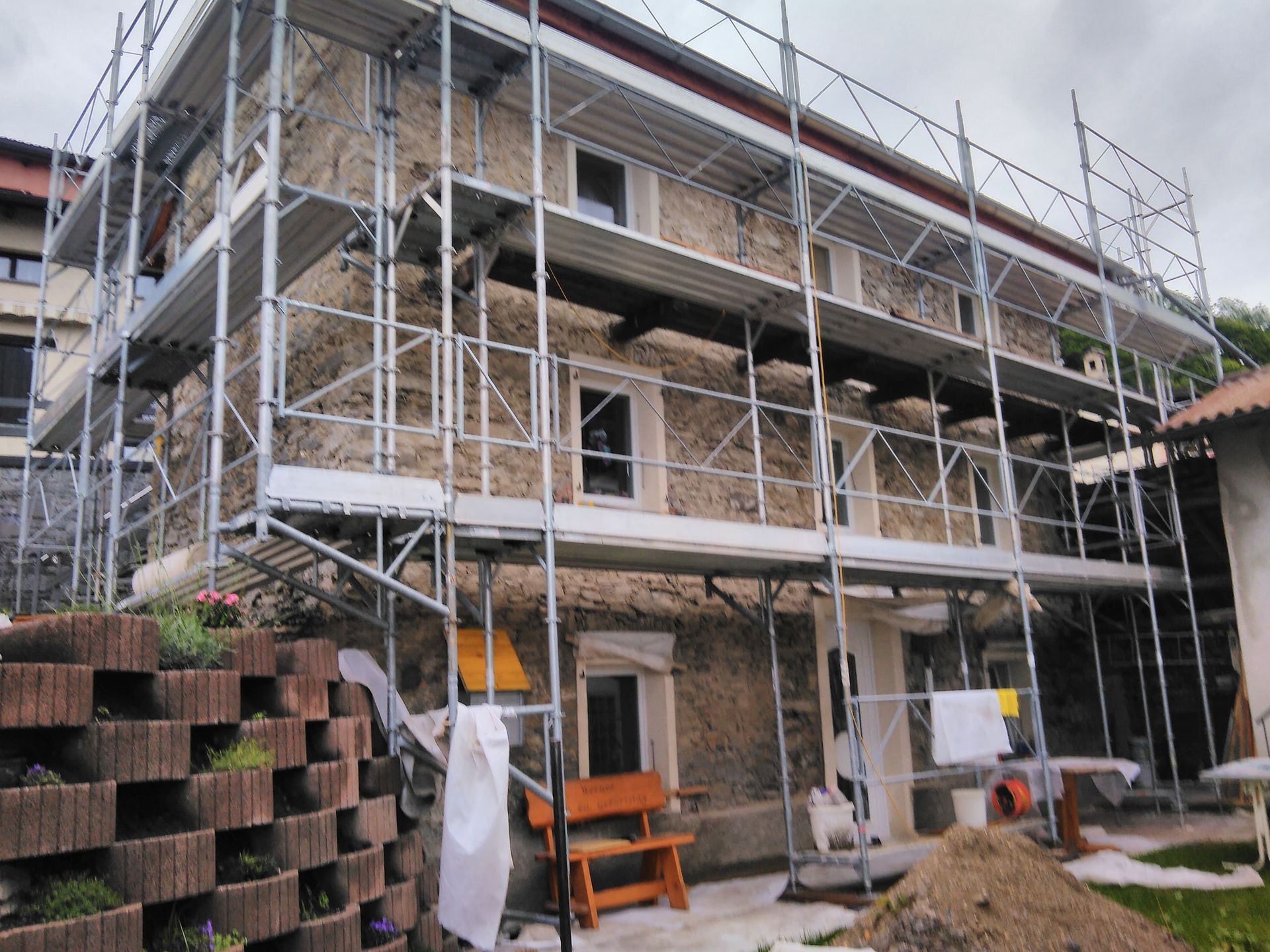 ponteggi ristrutturazione