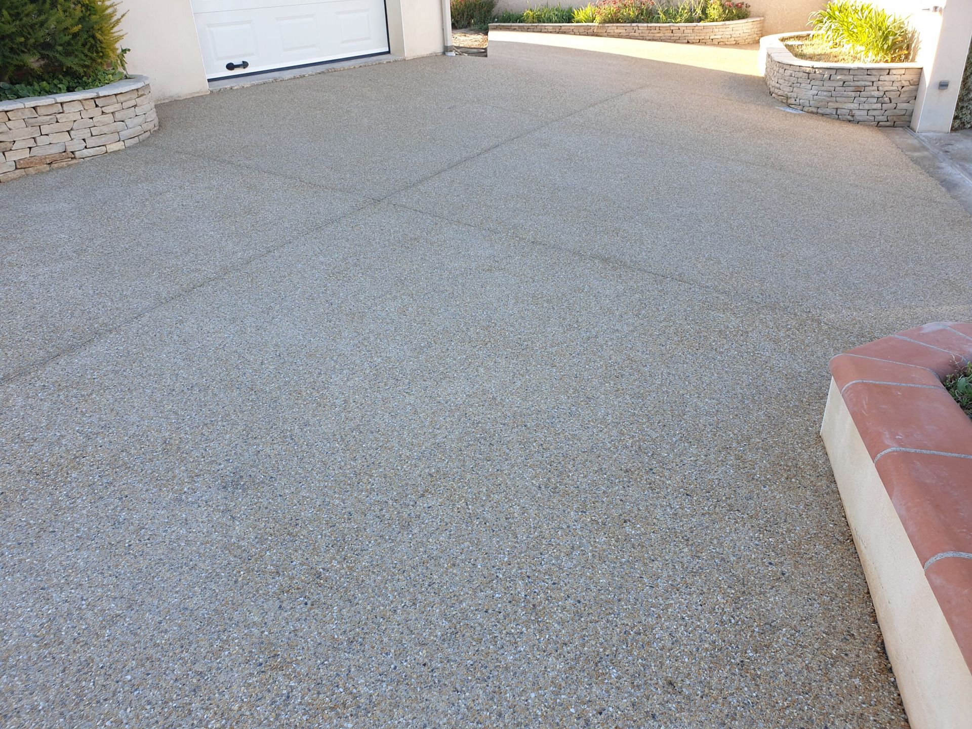 Du béton désactivé gris