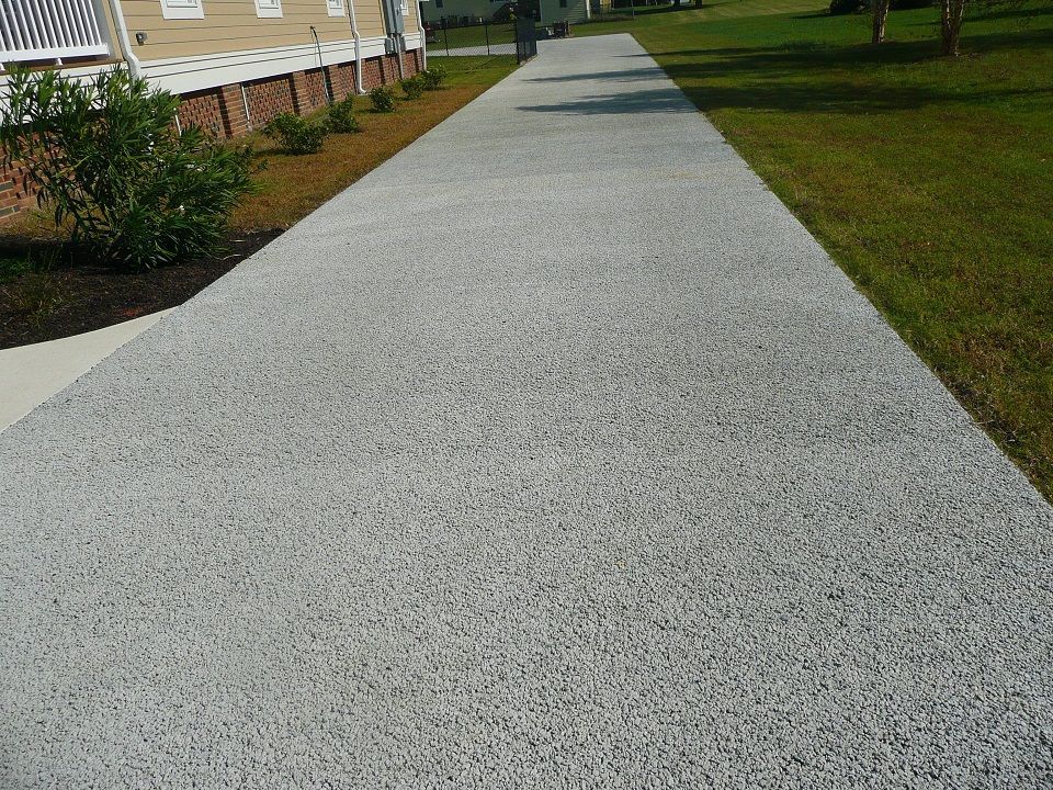 Allée en béton drainant