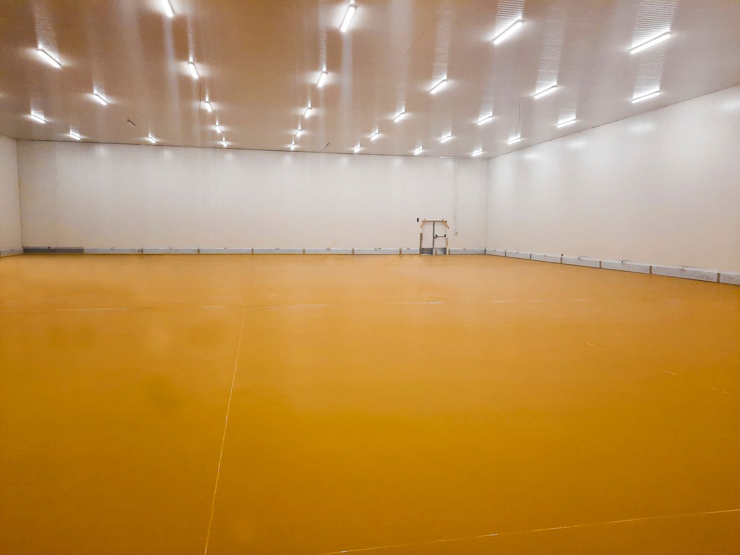 Sol en polyuréthane orange