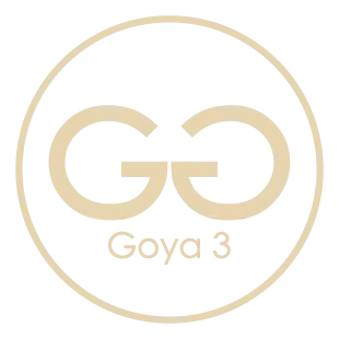 Un logotipo para Goya 3 en un círculo sobre un fondo blanco.