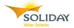 El logotipo de Soliday Velas Solares tiene un sol.