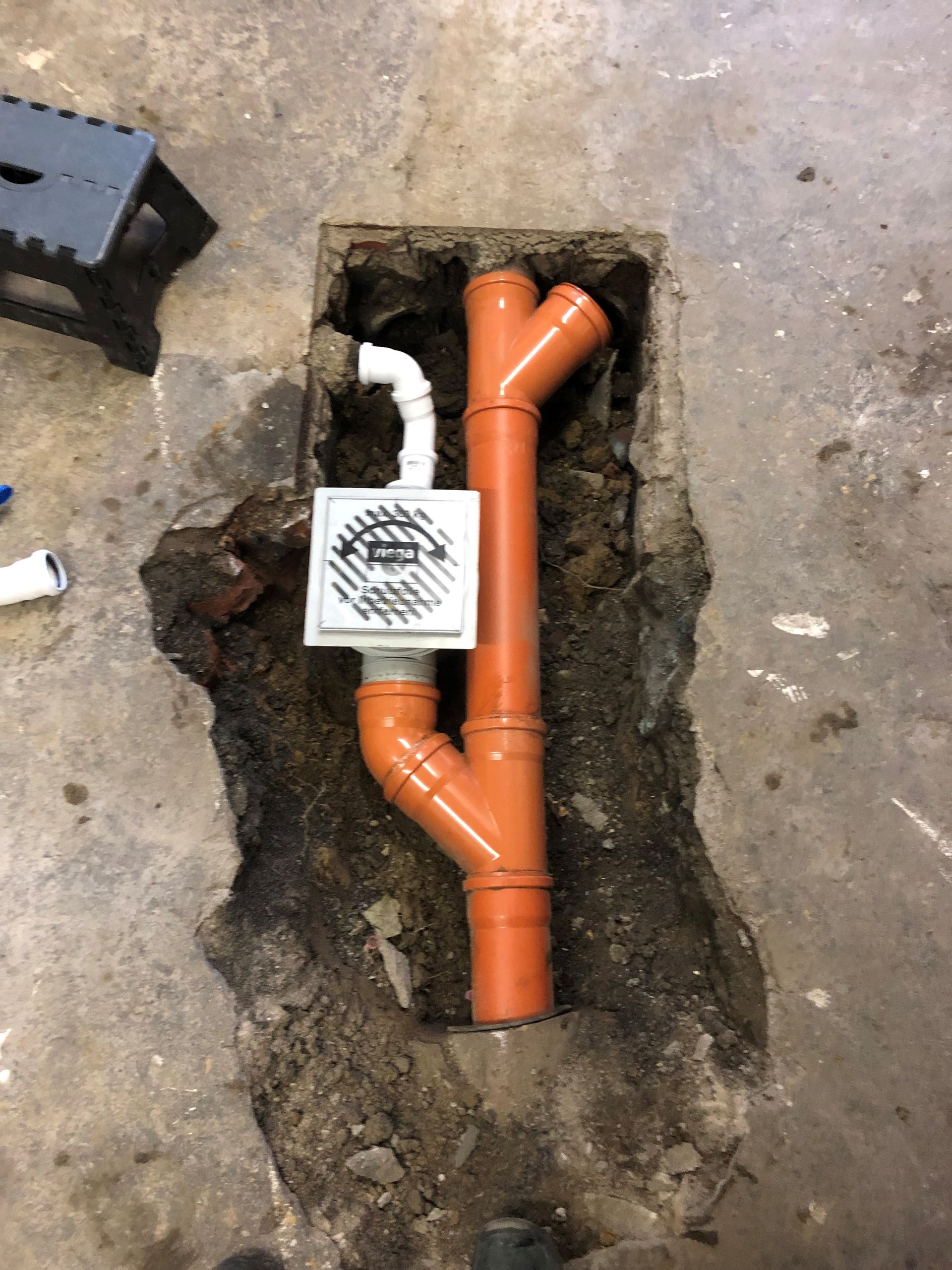 Kanalreinigung mit Absperrung in Essen