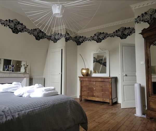 Une salle de bain en cours de rénovation