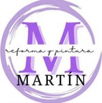 A purple logo for martin reforma y pintura